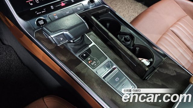 Audi A6 2021 — photo 9
