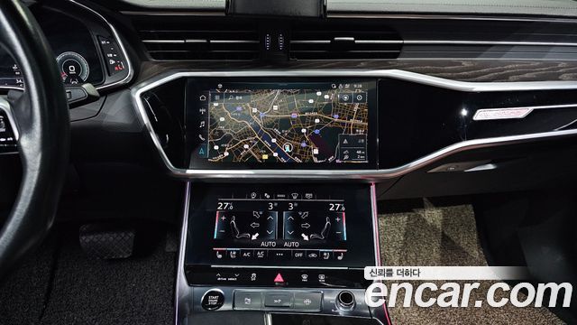 Audi A6 2021 — photo 14