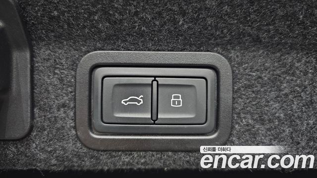 Audi A6 2021 — photo 20