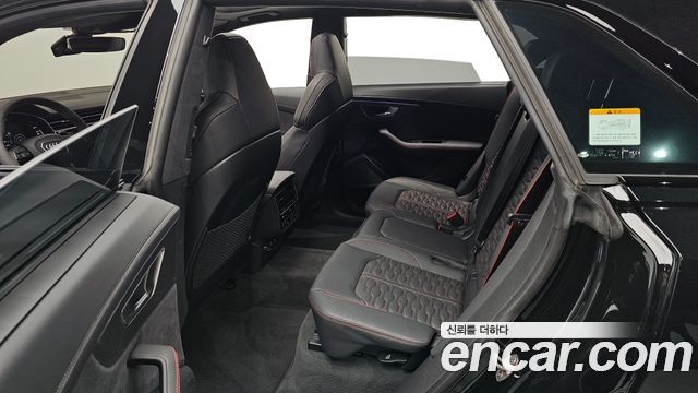 Audi RSQ8 2025 — photo 11