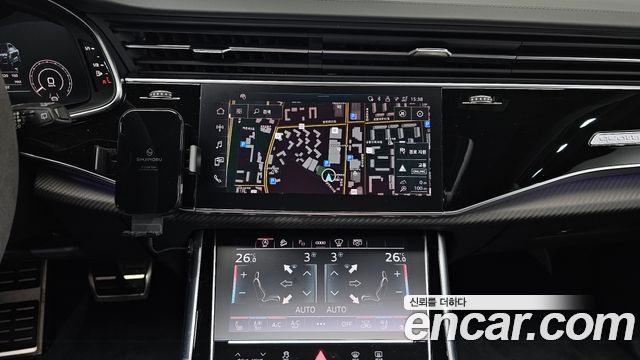 Audi RSQ8 2025 — photo 13