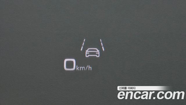 Audi RSQ8 2025 — photo 16