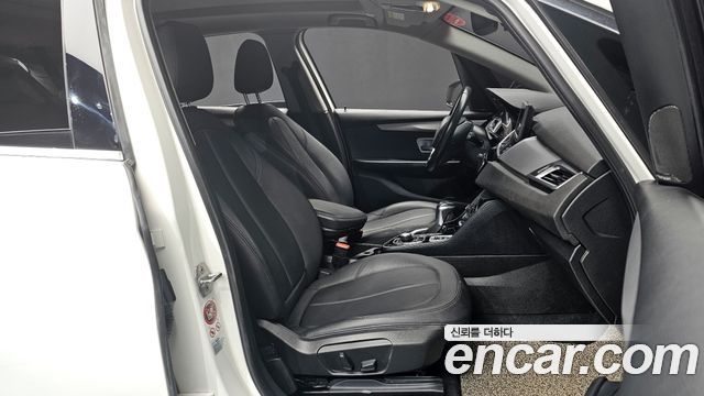 BMW 2-Series 2016 — photo 10