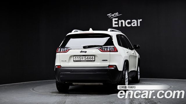 Jeep Cherokee 2019 — photo 4