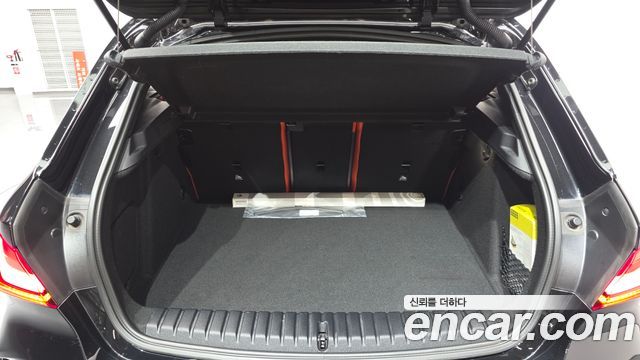 BMW 1-Series 2022 — photo 20