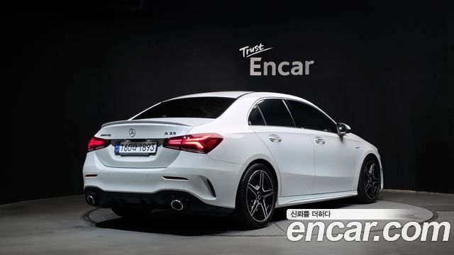Mercedes-Benz A-Class 2021 — photo 2