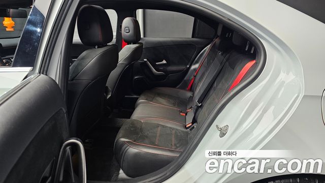 Mercedes-Benz A-Class 2021 — photo 18