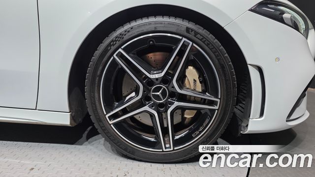 Mercedes-Benz A-Class 2021 — photo 7