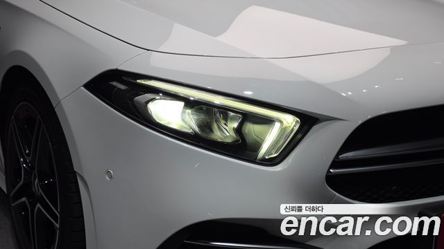 Mercedes-Benz A-Class 2021 — photo 8