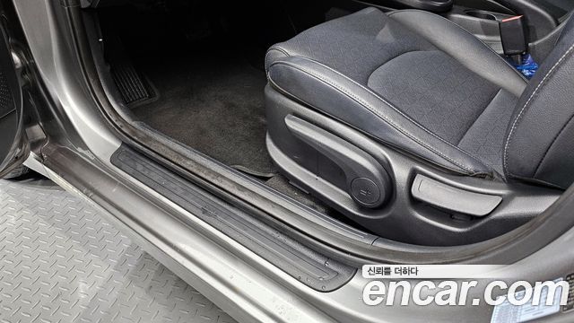 Kia K3 2019 — photo 16