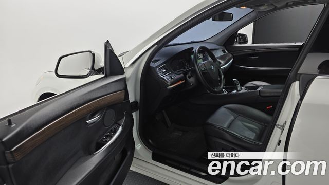 BMW Gran Turismo 2013 — photo 12