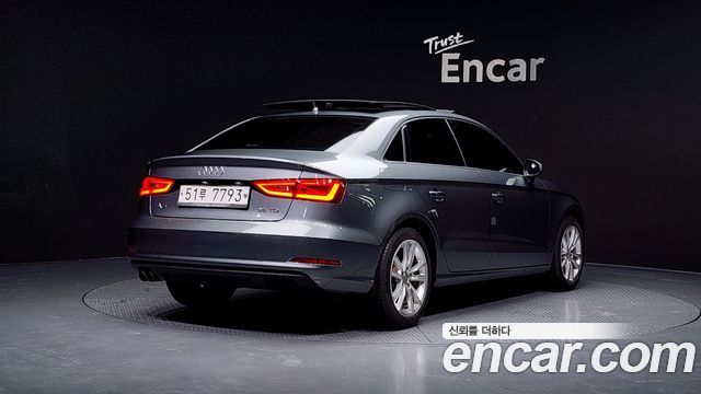 Audi A3 2015 — photo 2