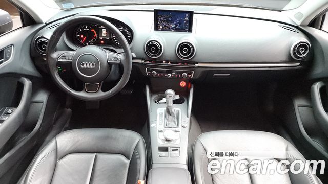 Audi A3 2015 — photo 7