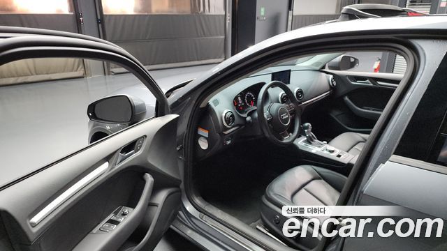 Audi A3 2015 — photo 10