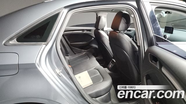 Audi A3 2015 — photo 12