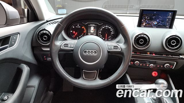 Audi A3 2015 — photo 13