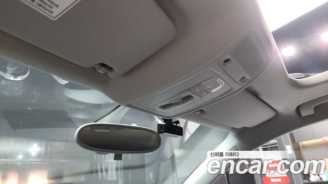 Audi A3 2015 — photo 17