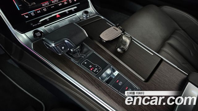 Audi A7 2022 — photo 9
