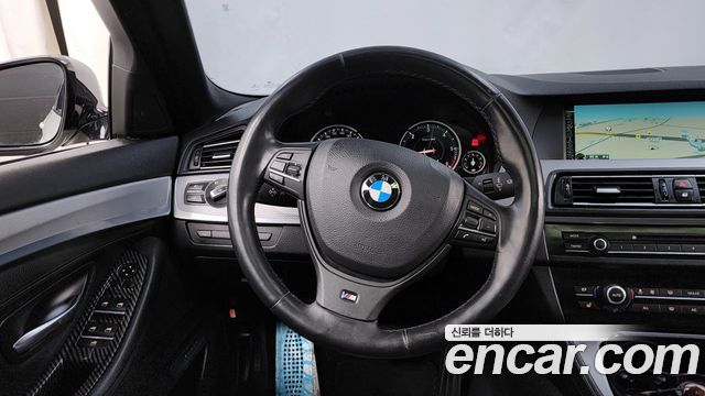 BMW 5-Series 2013 — photo 13