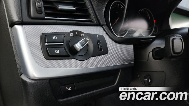 BMW 5-Series 2013 — photo 16