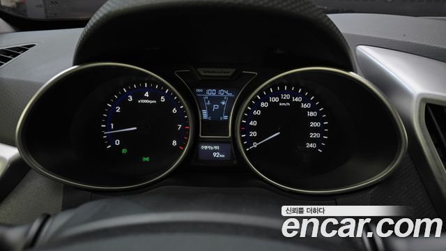 Hyundai Veloster 2012 — photo 8