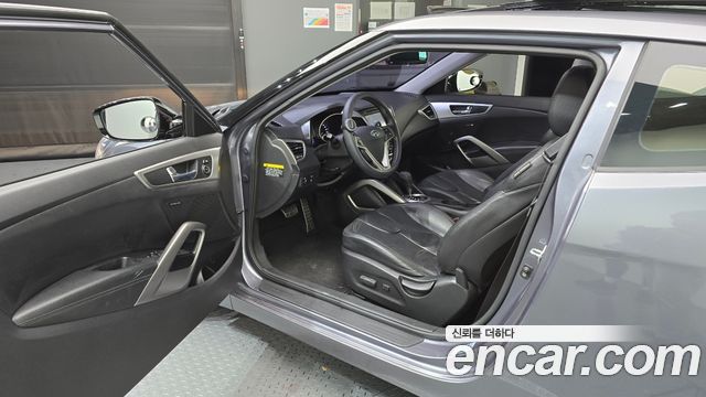 Hyundai Veloster 2012 — photo 10