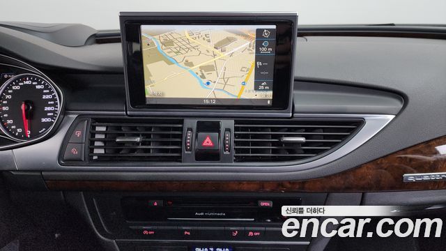 Audi A7 2015 — photo 14