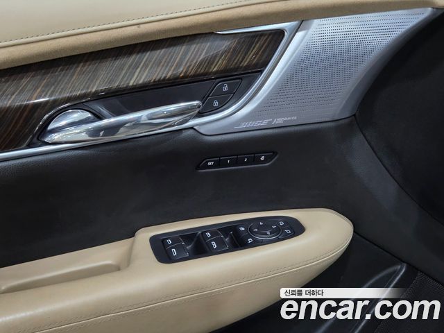 Cadillac XT6 2020 — photo 15