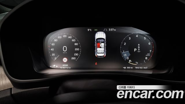 Volvo XC40 2020 — photo 8