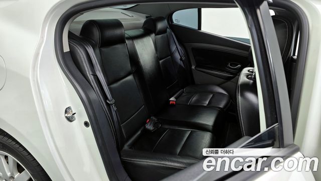 Renault Korea SM3 2011 — photo 12