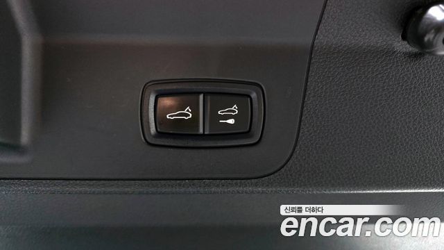 Porsche Panamera 2019 — photo 20
