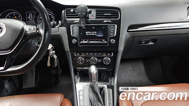 Volkswagen Golf 2015 — photo 14