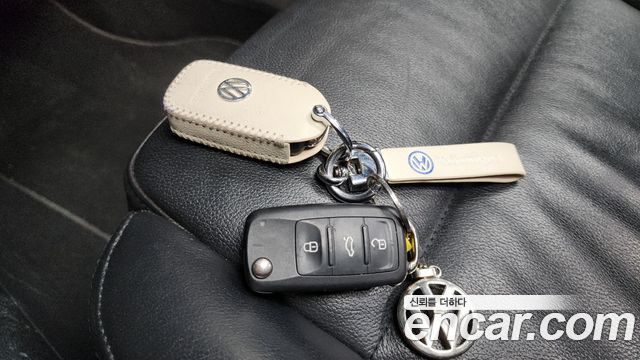 Volkswagen Tiguan 2015 — photo 19