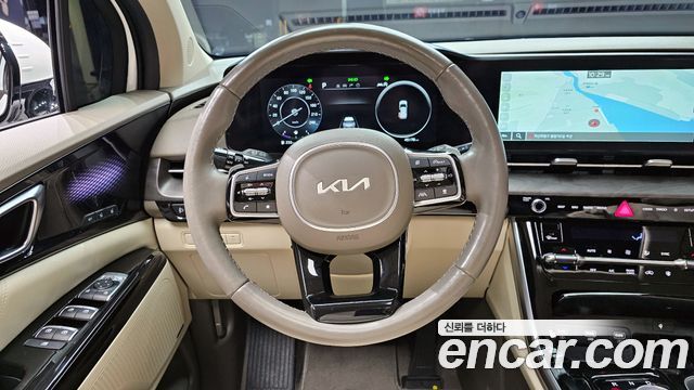 Kia Canival 2022 — photo 13