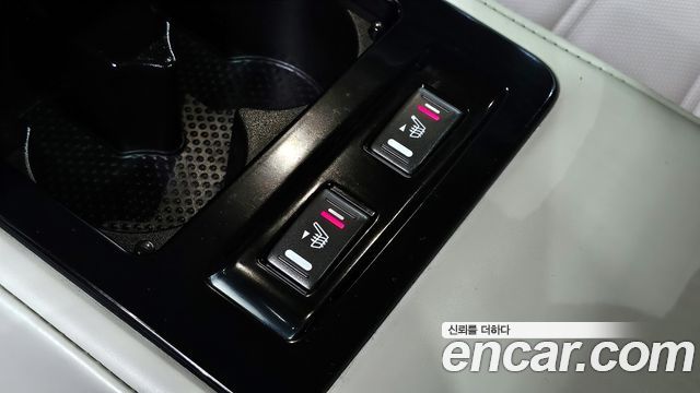 Renault Korea SM6 2016 — photo 19