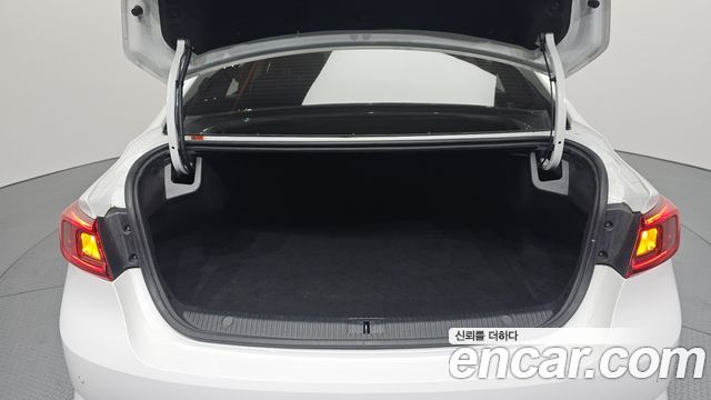 Renault Korea SM6 2017 — photo 20