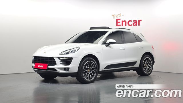 Porsche Macan 2015 — photo 1