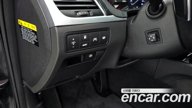 Hyundai Genesis 2016 — photo 13