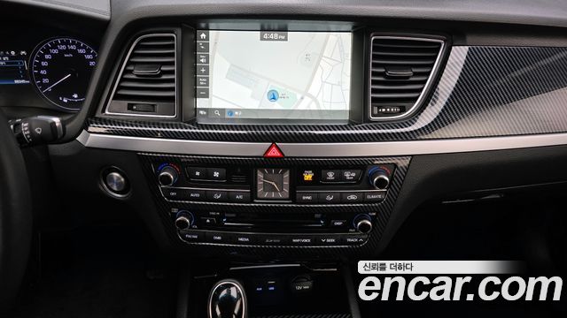 Hyundai Genesis 2016 — photo 15