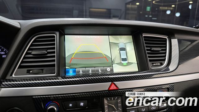 Hyundai Genesis 2016 — photo 16