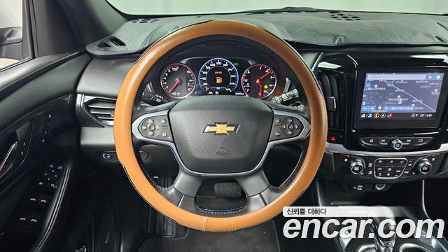 Chevrolet Korea Traverse 2022 — photo 13