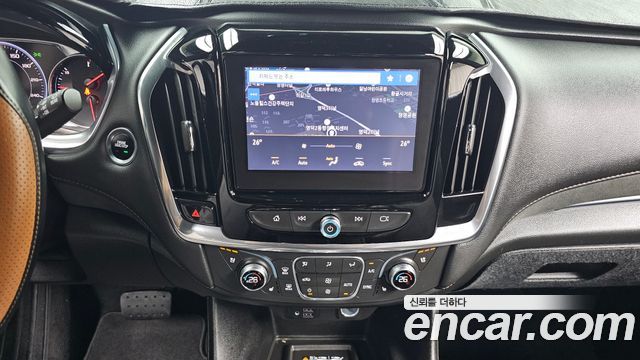 Chevrolet Korea Traverse 2022 — photo 14