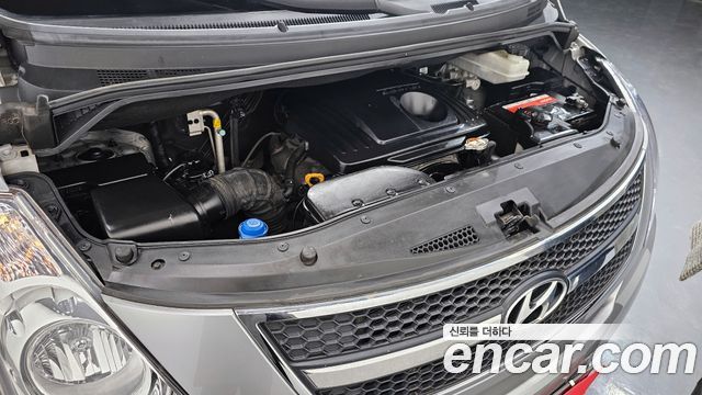Hyundai Starex 2015 — photo 6