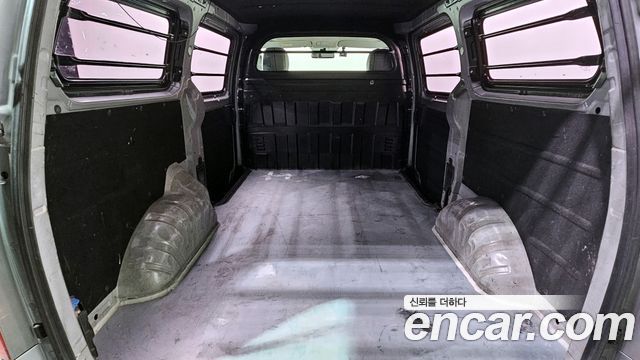 Hyundai Starex 2015 — photo 20