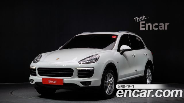 Porsche Cayenne 2015 — photo 1
