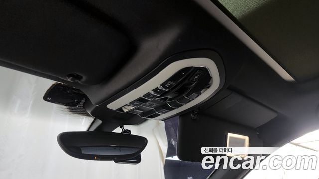Porsche Cayenne 2015 — photo 17