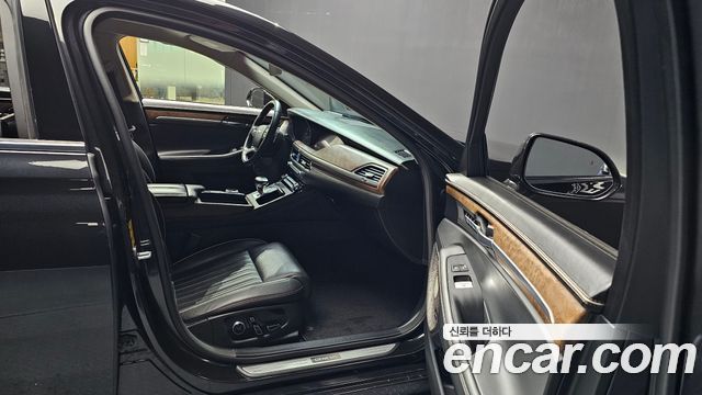 Genesis G90 2019 — photo 10