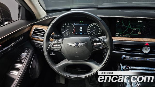 Genesis G90 2019 — photo 13