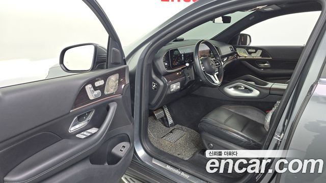Mercedes-Benz GLE-Class 2021 — photo 10