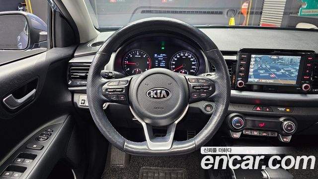 Kia Stonic 2018 — photo 13
